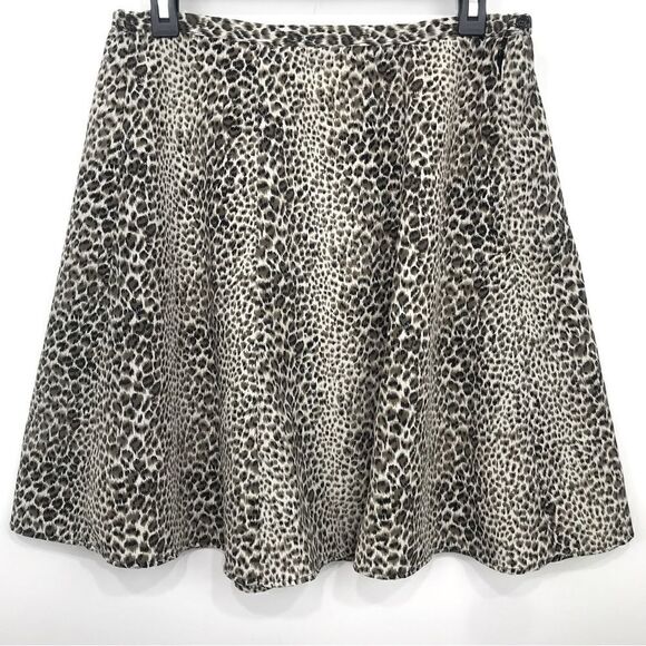 Casual Corner Cheetah Print Lightweight A line Mini Skirt - Picture 1 of 7